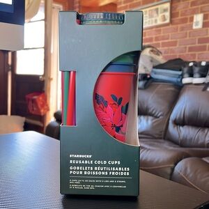 **SOLD** Starbucks Reusable Cold Cups (5)